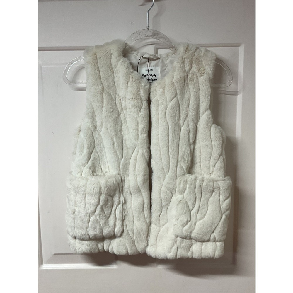 Zara Kids Outer Wear Collection Faux Fur Look Vest Sleeveless Jacket Size 9/10